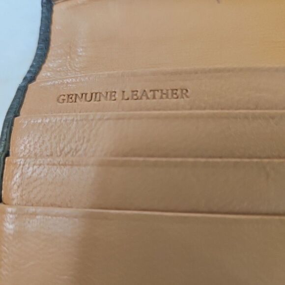 Tusk Leather Clutch Wallet Olive Green With Tan Interior  7 1/4‎ X 3 1/2 EUC - Picture 9 of 11